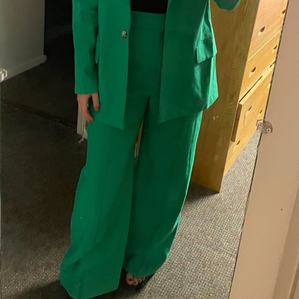 Green pants- part of a set